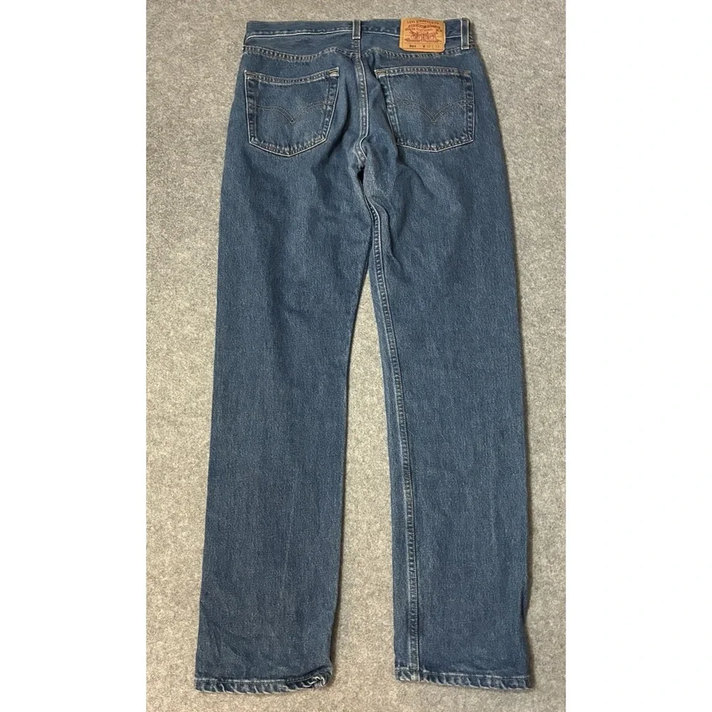 Vintage Y2K 90s Levis 501 Jeans Mens 30x32 Medium Wash Made in USA Button Fly